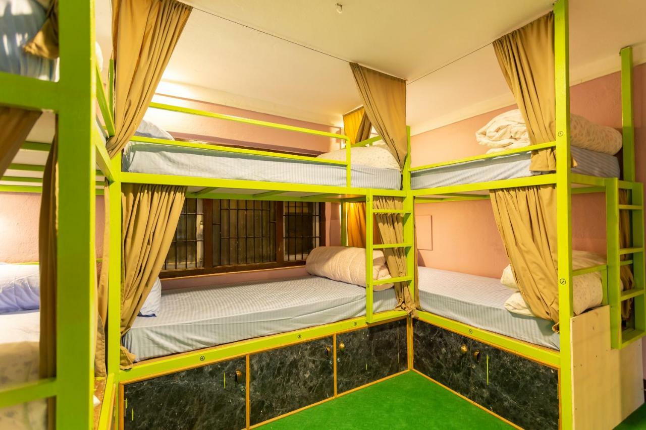 Big Tree Hostel กาฐมาณฑุ ภายนอก รูปภาพ