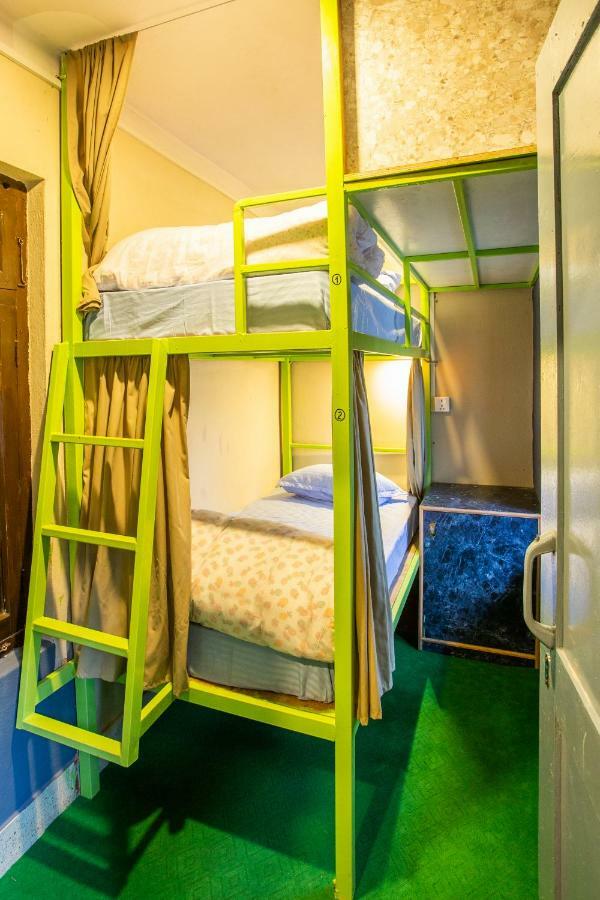 Big Tree Hostel กาฐมาณฑุ ภายนอก รูปภาพ